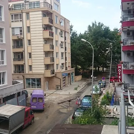 Deluxe Stoyanovi Διαμέρισμα